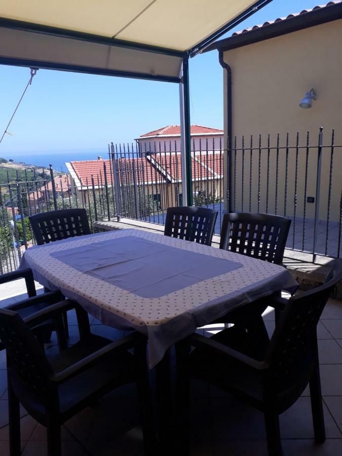 Barbara'S House - Liguria Villa Santo Stefano al Mare Exterior photo